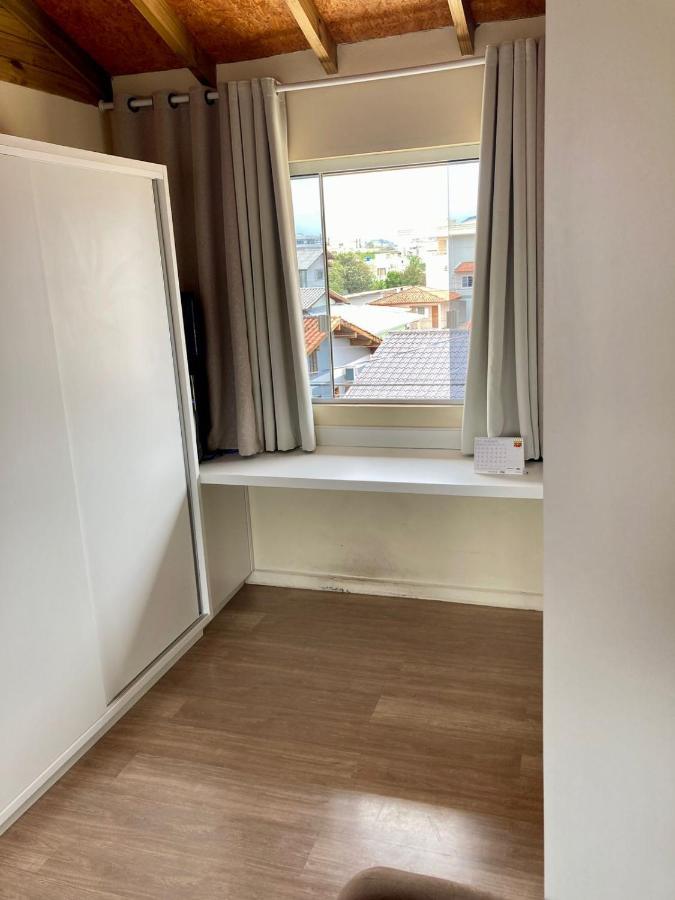 Cobertura E Terreo Ingleses Apartamento